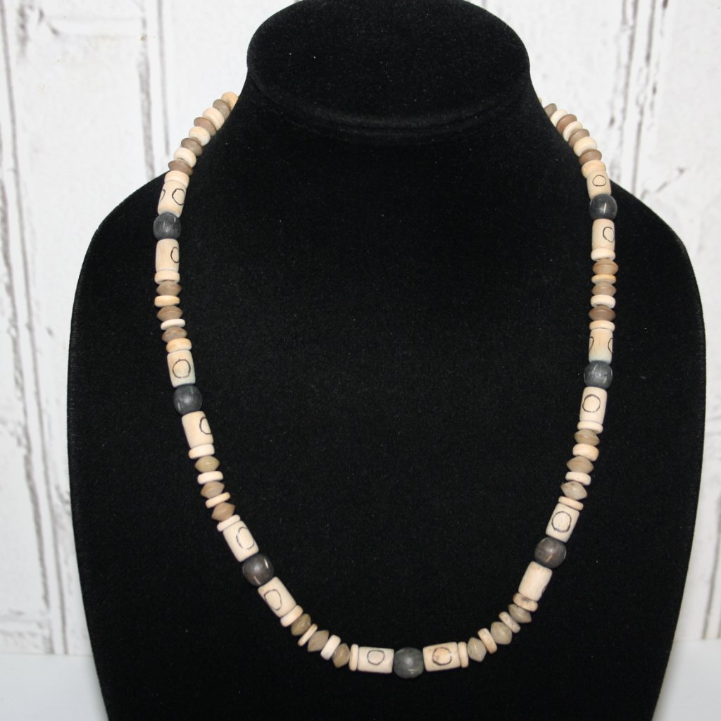 Beautiful Black Cord And Wooden Beaded Necklace 18-32 Adjustable 10$